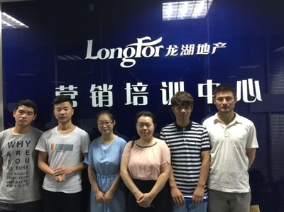 電氣學(xué)院深入走訪暑期產(chǎn)學(xué)合作教育學(xué)生，探索上海網(wǎng)絡(luò)交流新路徑